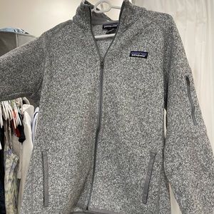 Grey Patagonia women’s size medium
